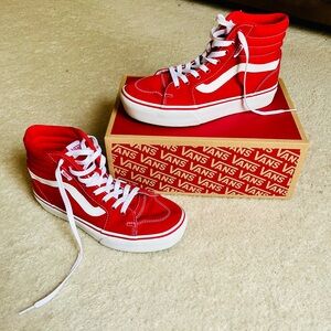 Fresh and so clean, red high top VANS!!